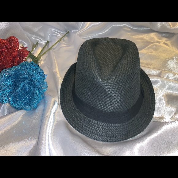 Gray Fedora - Picture 3 of 4